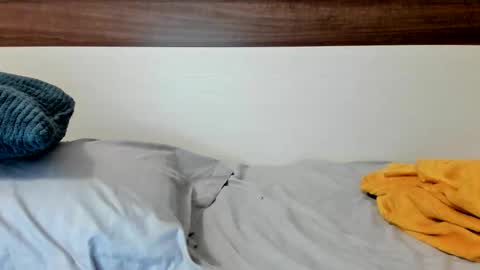 00ingrid00 online show from December 16, 8:26 pm