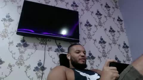 Snapshot of 0_kingsley chatting on January 17, 10:23 pm Kingsley online show from January 17, 10:23 pm