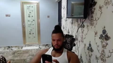 Snapshot of 0_kingsley chatting on January 28, 7:00 pm Kingsley online show from January 28, 7:00 pm