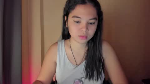 0wwlo0k online show from December 21, 5:14 am