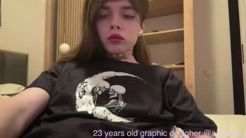 Snapshot of 1000and1nights_ chatting on October 2, 3:55 pm Aishe online show from October 2, 3:55 pm