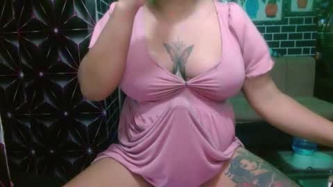  i am trixie im Your Selfsucking Mistress  online show from May 29, 3:04 am