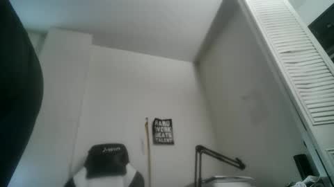 11inchtattedtrinibad online show from March 29, 10:11 pm