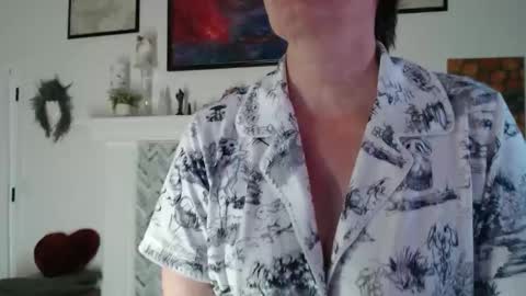 Aurora Willows online show from February 11, 4:05 am