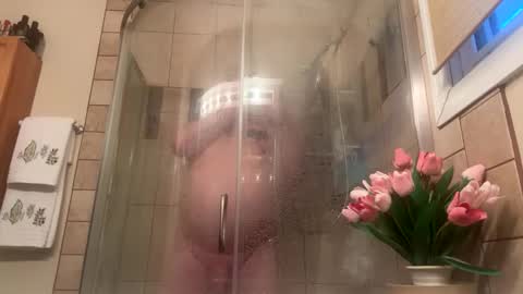 12sil online show from April 14, 1:03 pm