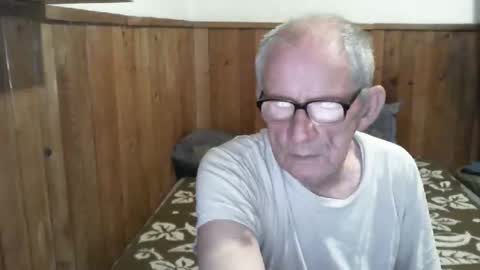 19georg54 online show from March 29, 6:31 pm