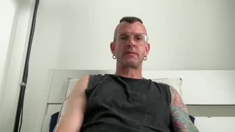 J online show from May 27, 7:27 am