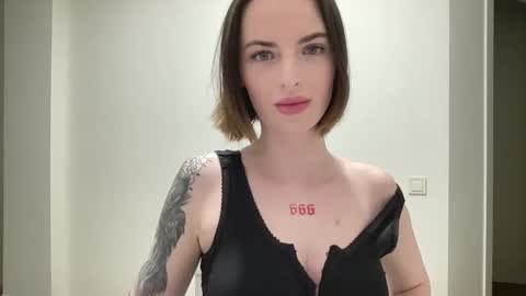 DOVE online show from November 15, 5:25 pm