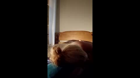 1freakydeaky_ online show from April 18, 3:52 am