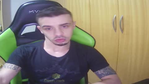 1good_vibes1 online show from February 15, 4:37 am