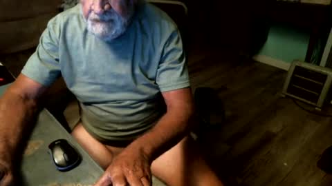 1handyanddee online show from July 30, 3:18 am