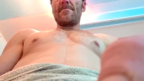 1knightluver69 online show from June 22, 4:58 pm