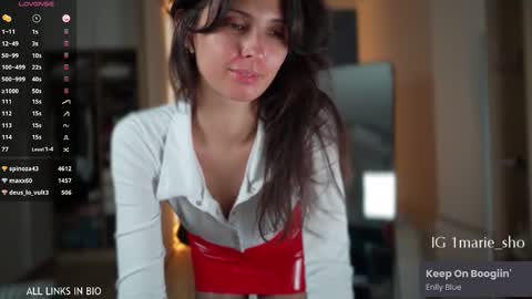 Marie online show from October 6, 6:15 pm