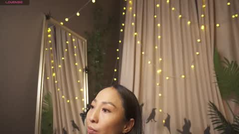 Rei online show from October 30, 1:23 pm