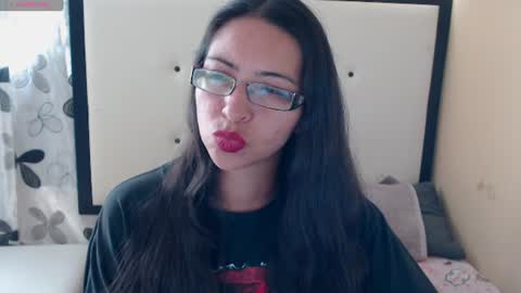paola online show from July 16, 8:34 pm