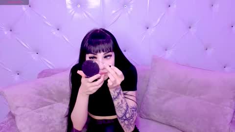 Kate online show from February 5, 9:57 am