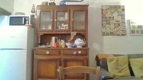 22esserre online show from November 7, 3:14 pm