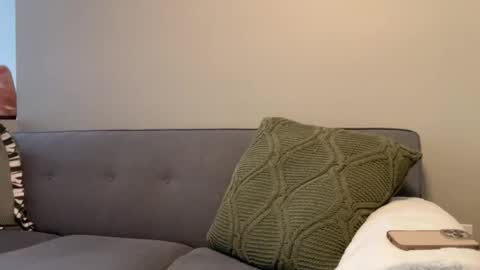 26sneakers online show from November 9, 9:50 pm