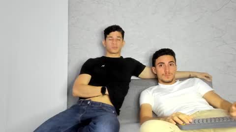 2alexoconor online show from December 28, 9:19 pm