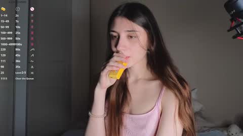 Lina       free control in pvt online show from February 19, 4:55 am