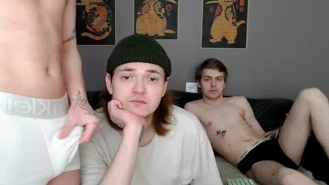 Eleot online show from April 3, 12:12 pm