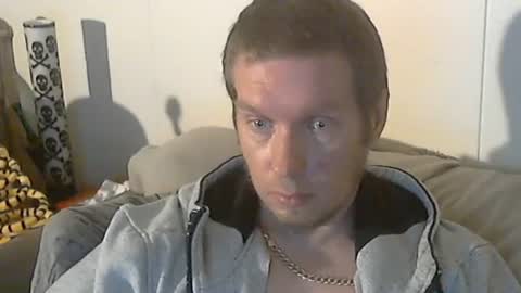 2small4you83 online show from December 28, 1:18 am