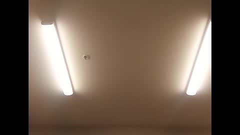 Str8 Edge online show from March 2, 1:40 pm