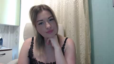 3sweetcandy3 online show from March 13, 11:46 am