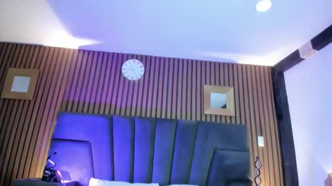 3X NAXAA online show from December 3, 1:34 pm