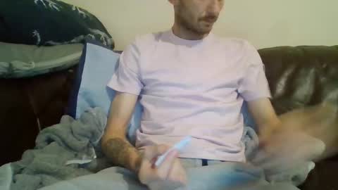 Snapshot of 420feetloverr420 chatting on September 29, 12:53 am 420feetloverr420 online show from September 29, 12:53 am