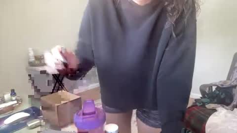 KC420Couple online show from June 19, 4:13 pm