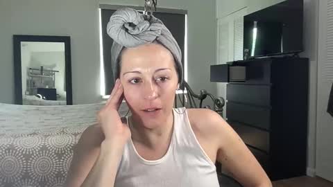 KC420Couple online show from May 27, 3:20 pm