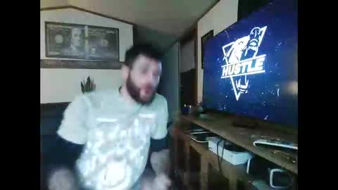 420pussyeater35 online show from December 3, 7:20 am