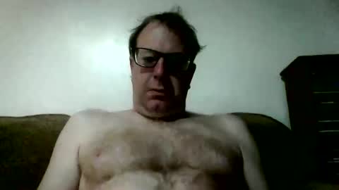 robert online show from April 11, 8:02 pm