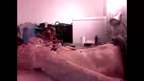 Zeus online show from April 4, 6:59 pm