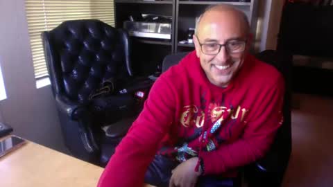 daddy vegas  for single women and couples here online show from November 29, 6:48 pm