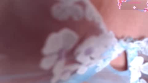 Mia online show from November 19, 2:49 pm