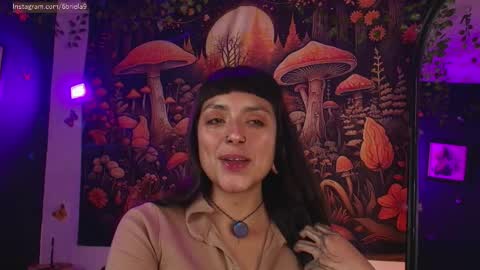 B R I E L A  online show from April 16, 6:35 am