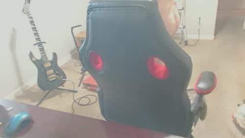 6stringer62 online show from April 18, 7:07 pm