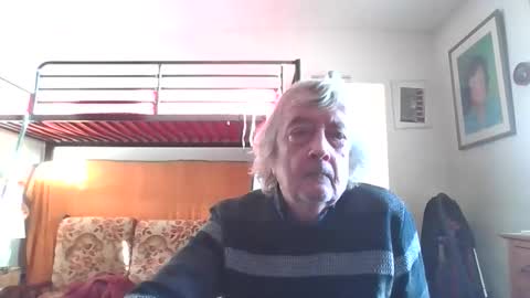 78kiss online show from December 18, 3:07 pm