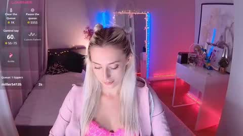 Loren Wood online show from September 11, 3:02 pm