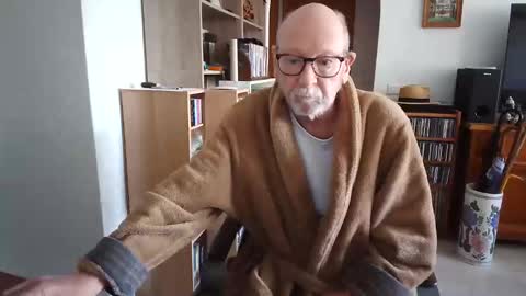  Papi  online show from February 15, 10:14 am