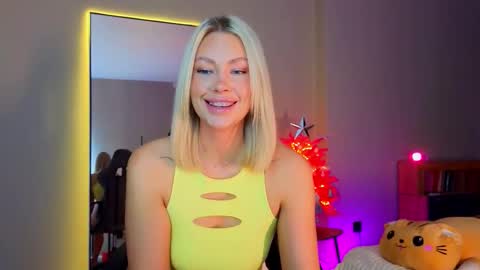 Nura online show from November 30, 3:02 am