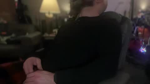 8curveforyou online show from March 20, 5:45 am