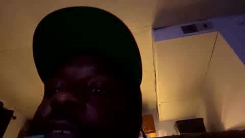 NoFaceNoCase online show from October 3, 12:42 am