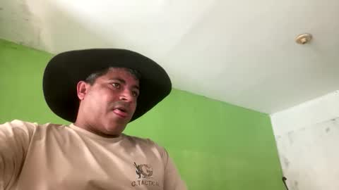 9vinhocamshow online show from March 10, 11:36 am