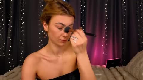 Willow online show from March 14, 8:07 am