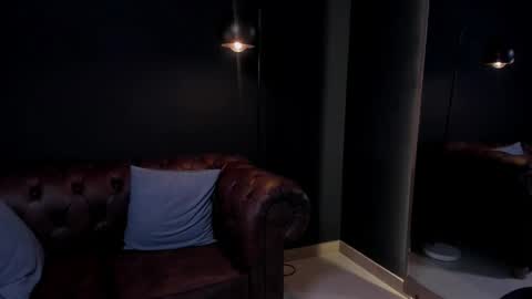 _adamcoper_ online show from October 11, 1:10 am