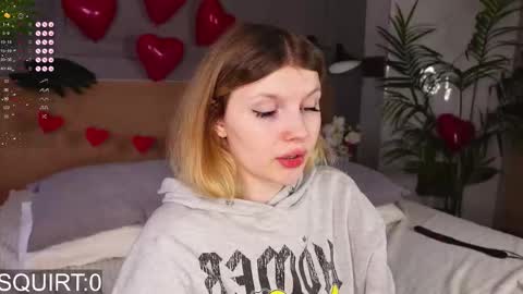 Alexa online show from February 12, 6:39 am