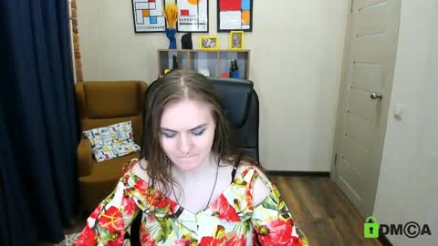 Alice online show from April 1, 1:41 pm